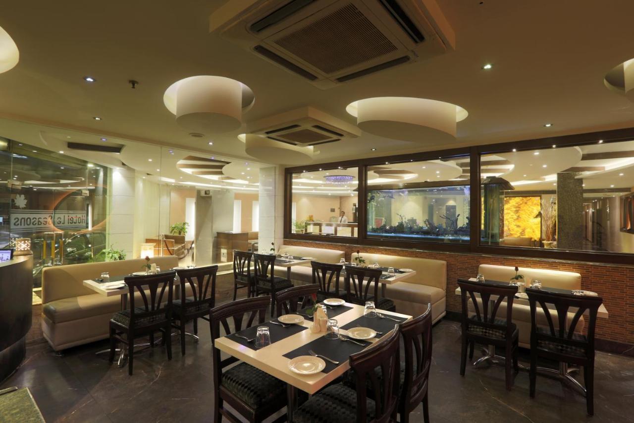 Airport Hotel Le Seasons Neu-Delhi Exterior foto