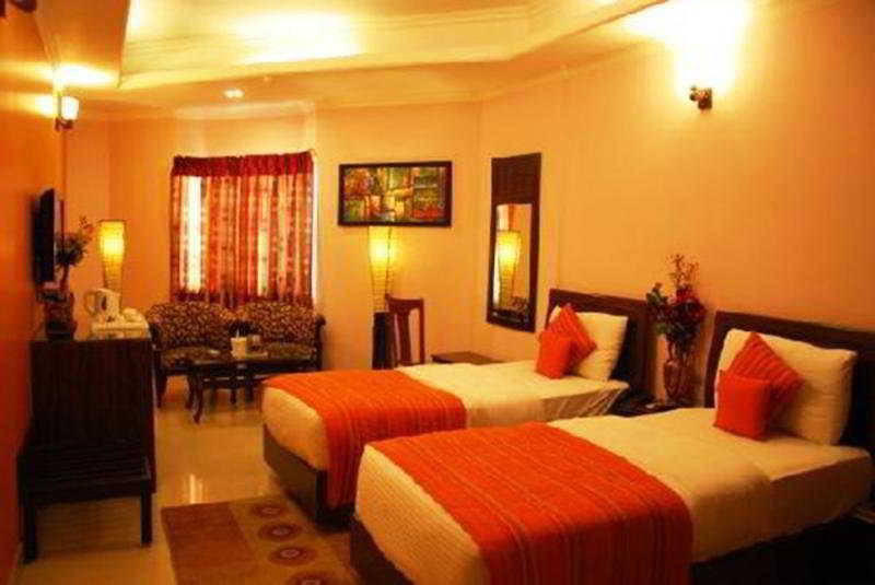 Airport Hotel Le Seasons Neu-Delhi Exterior foto